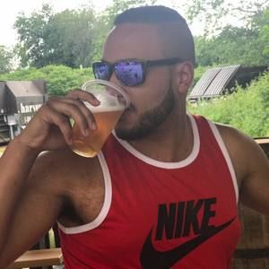 Meet your Posher, Markanthony